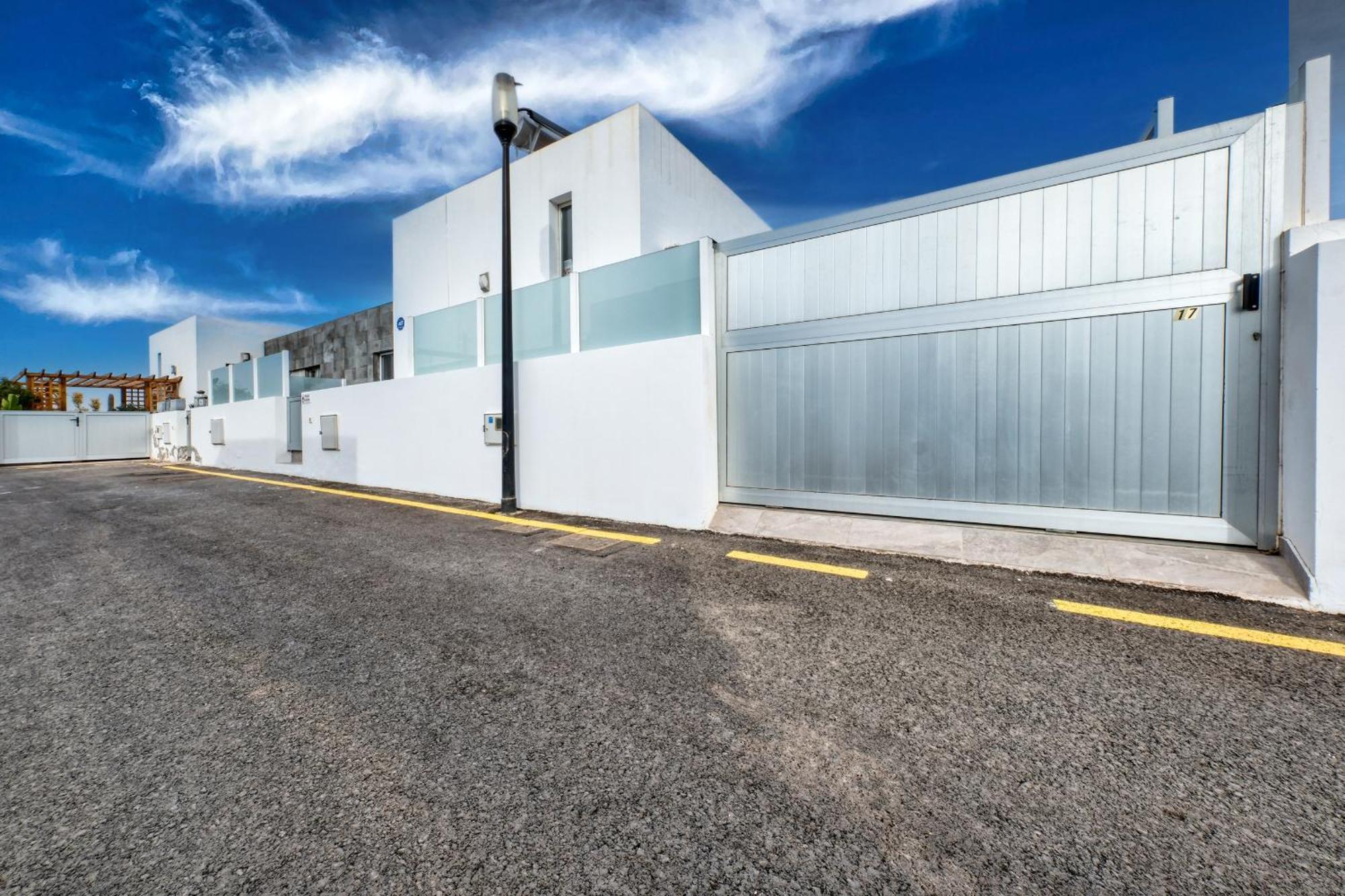 Villa Cassia-Private Pool Aircon, Sat Tv By Lanzarote Vacation Homes Playa Blanca  Exterior photo